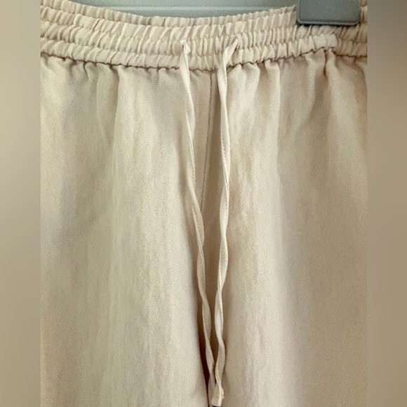 Zara pants - Picture 2 of 3